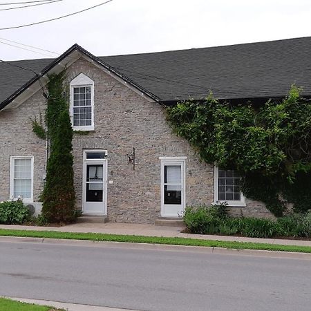 Stone Carriage House Villa Picton Bagian luar foto